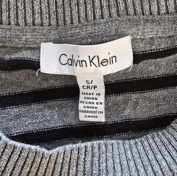 Women's Calvin Klein Striped Gray Sweater Size S - Picture 7 of 9